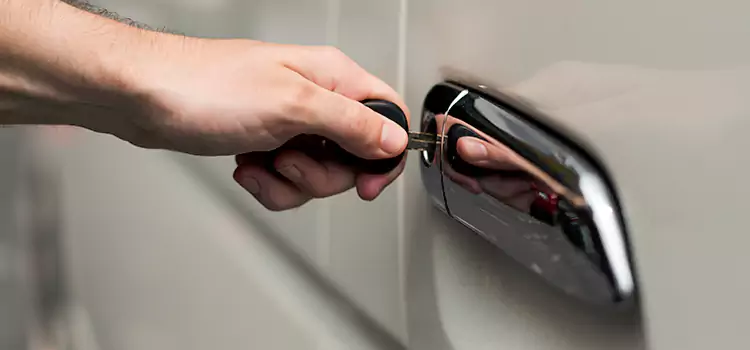 Why Choose Our Auto Locksmith Team in Shafter, CA?