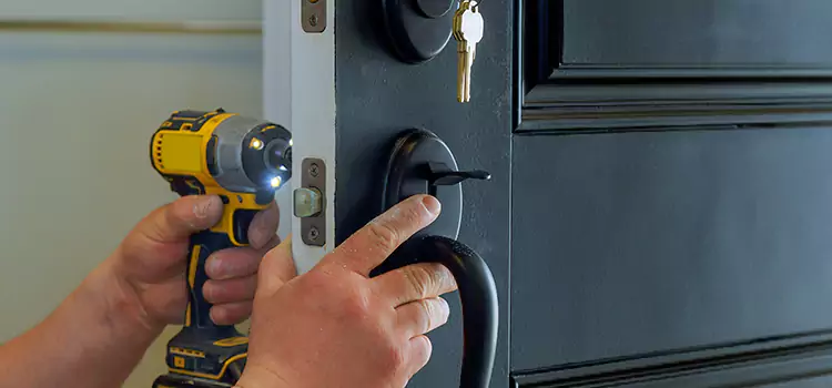 Commercial Door Lock Installation Shafter